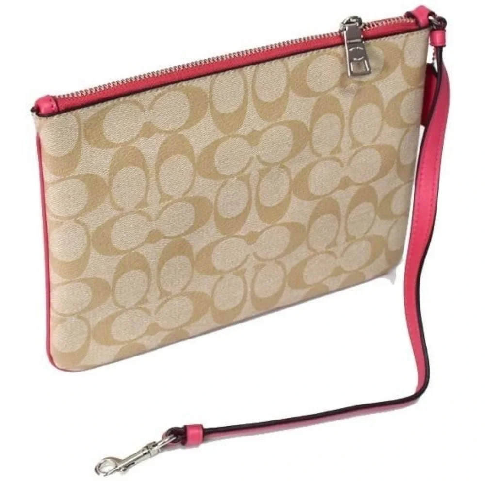 Coach Gallery Pouch In Signature Canvas With Horse And Carriage Hearts Motif NEW